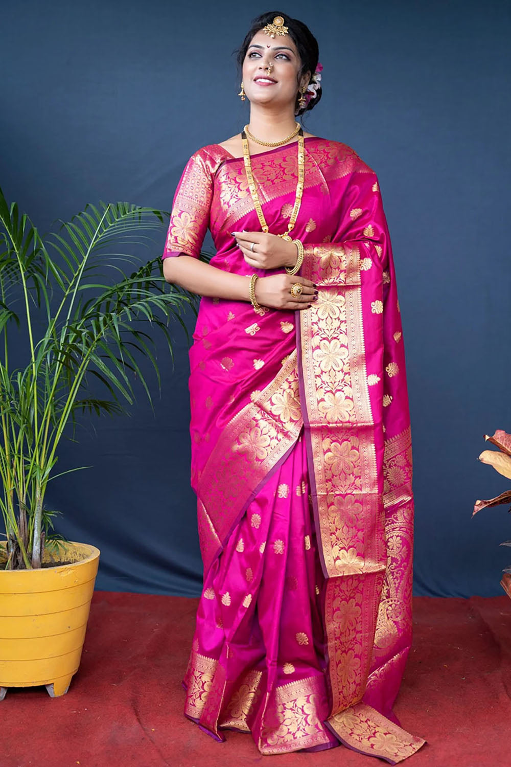 Pink Banarasi Silk Saree With Zari Weaving Work