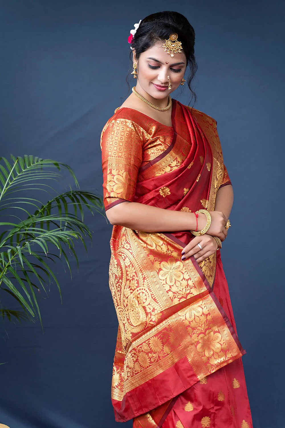 Red Banarasi Silk Saree With Zari Weaving Work