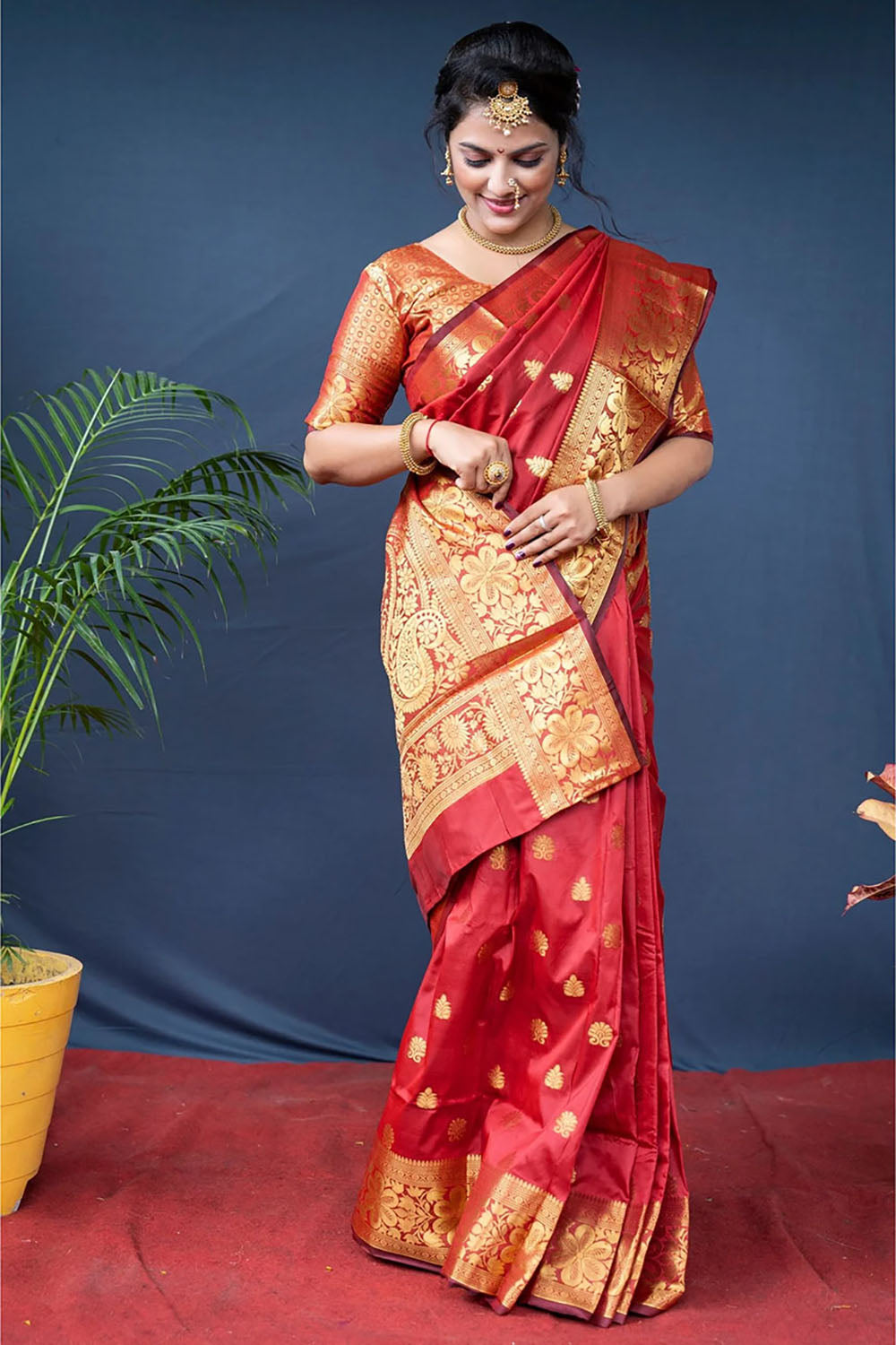 Red Banarasi Silk Saree With Zari Weaving Work