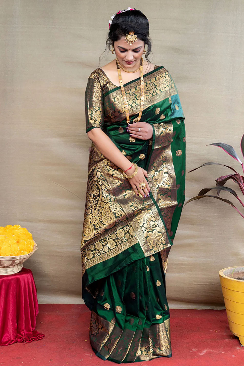 Green Banarasi Silk Saree With Zari Weaving Work