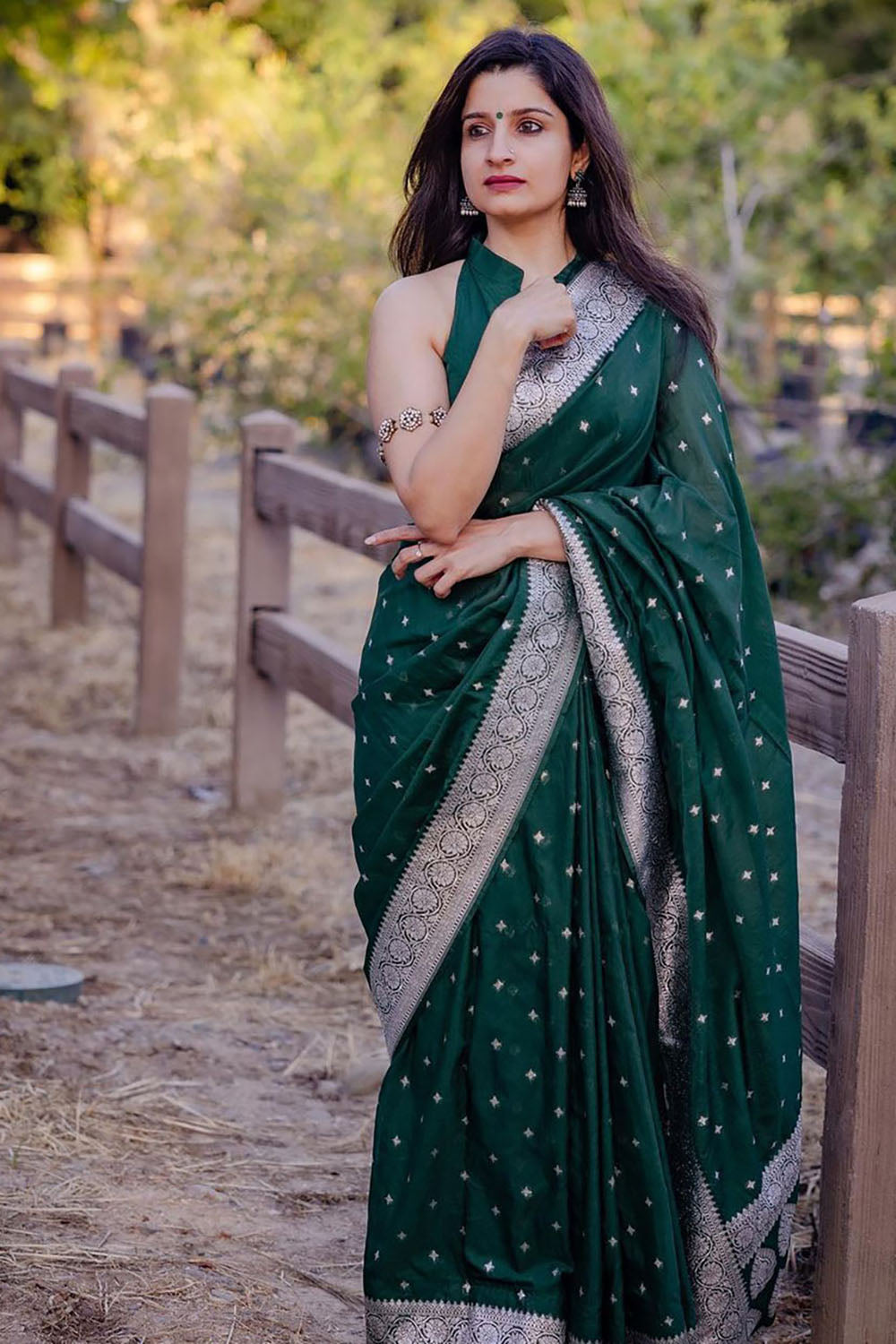 Dark Green Banarasi Silk Saree With Weaving Work