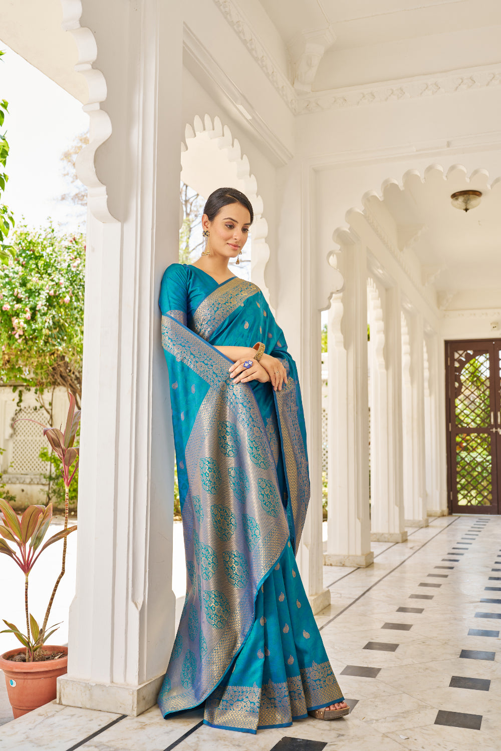 Kanjivaram silk Saree in Navy blue colour 10053