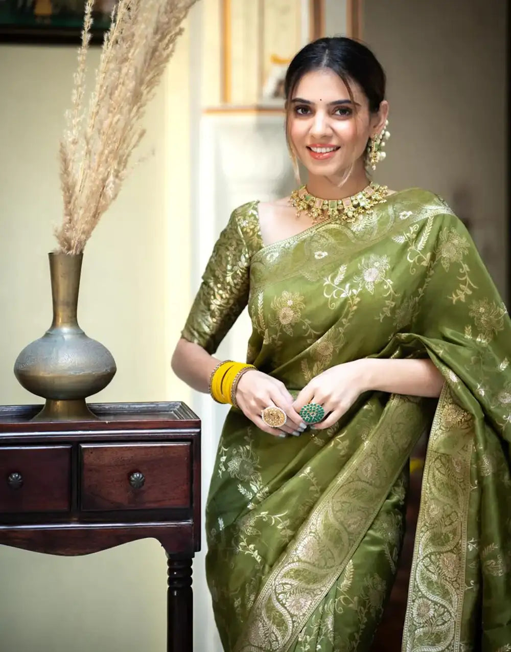 Mahendi Green Banarasi Silk Saree With Zari Weaving Work