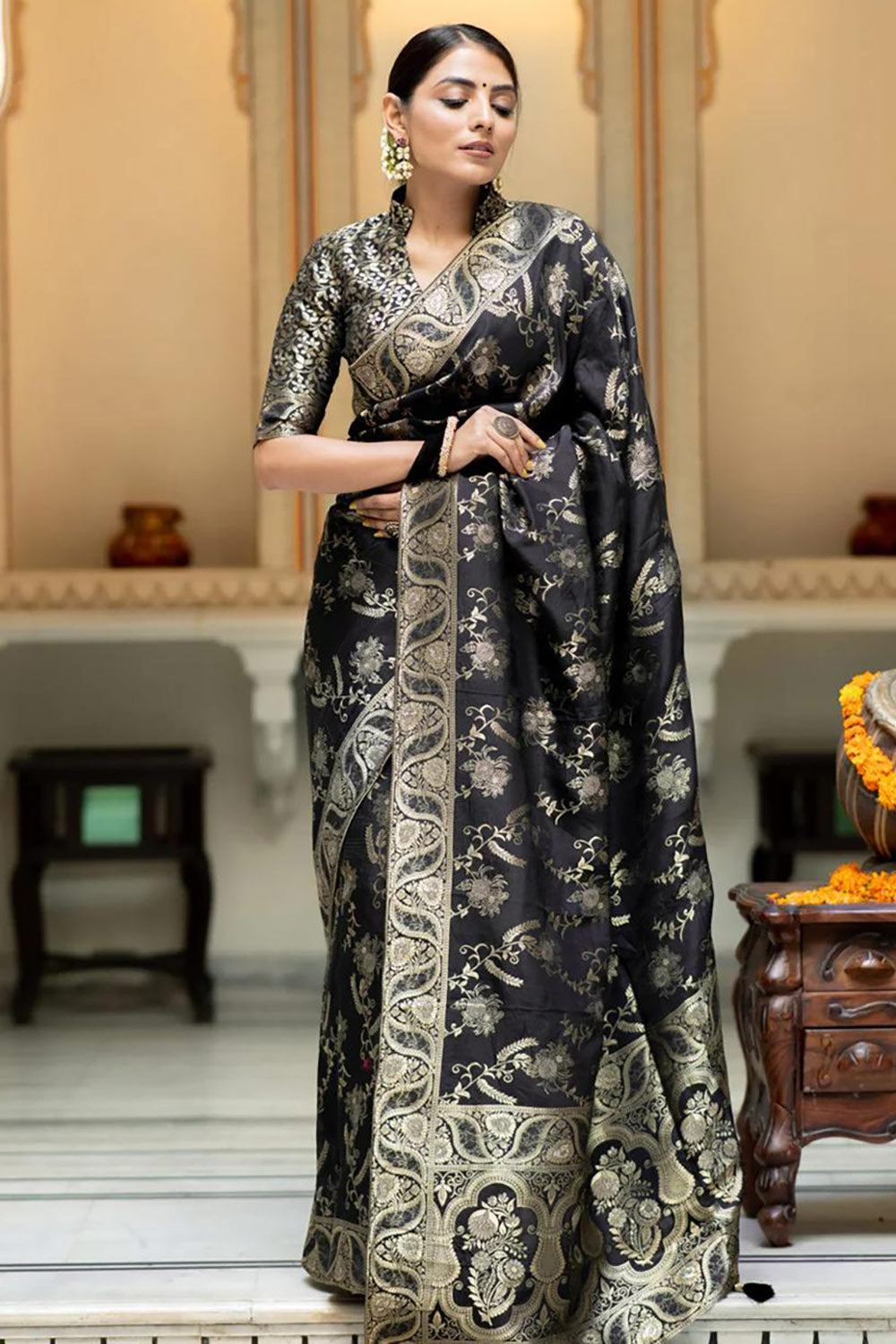 Black Kanjivaram Silk Zari Woven Saree With Blouse