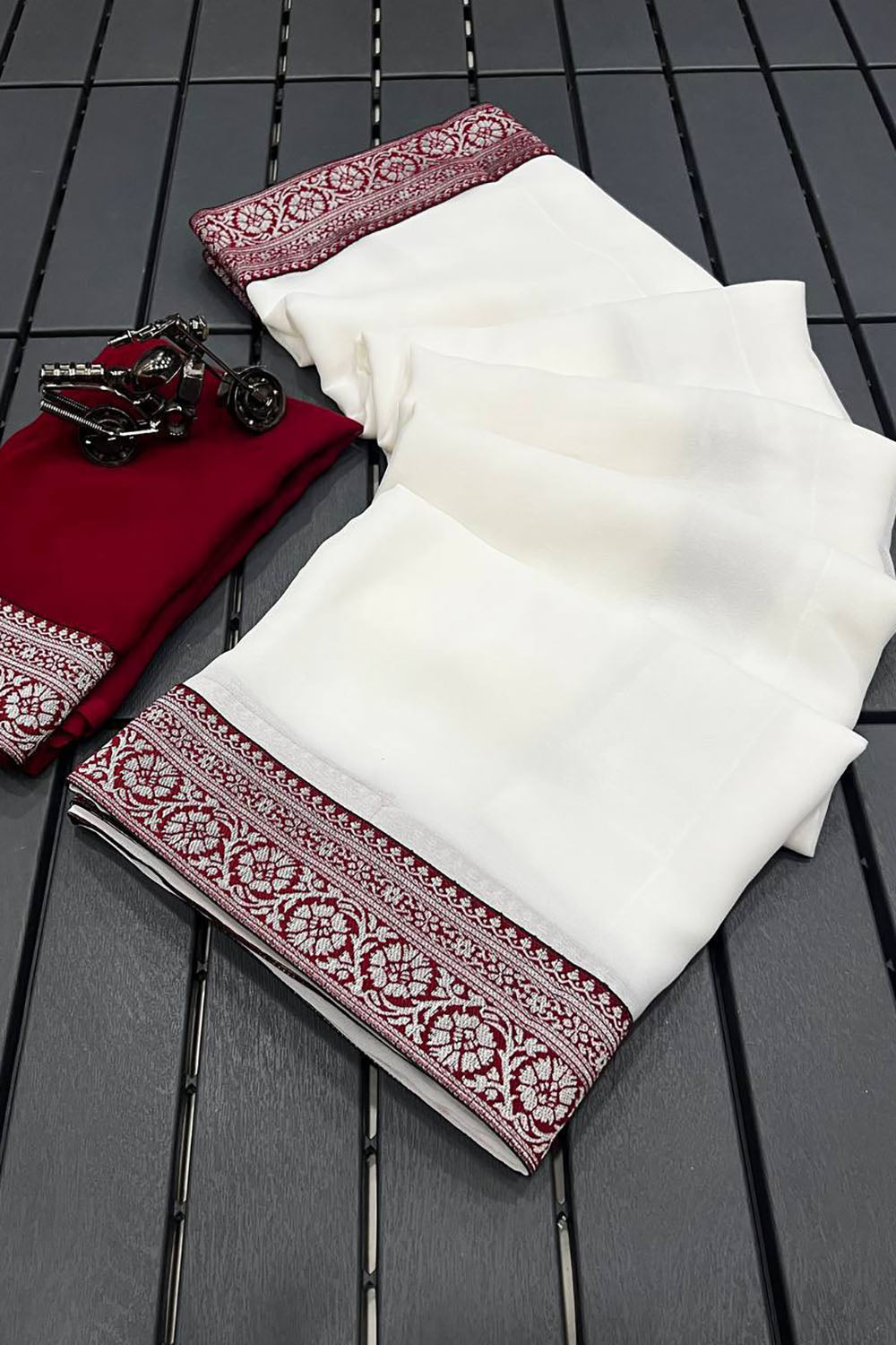 White &amp; Maroon Georgette Saree With Contrast Border