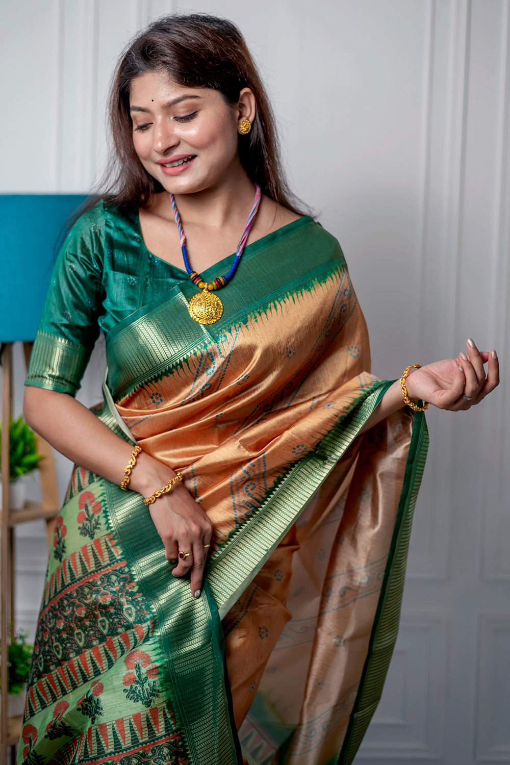 Sreena Green Kota Doriya Soft Silk Saree With Elegant Blouse – Zariknyaa