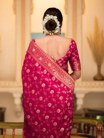 Hira RubyPink Banarasi Silk Saree With Amazing Blouse Piece