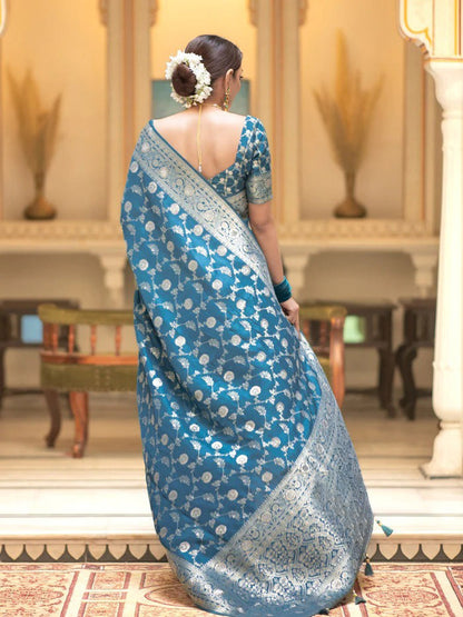 Hira Ramagreen Banarasi Silk Saree With Amazing Blouse Piece