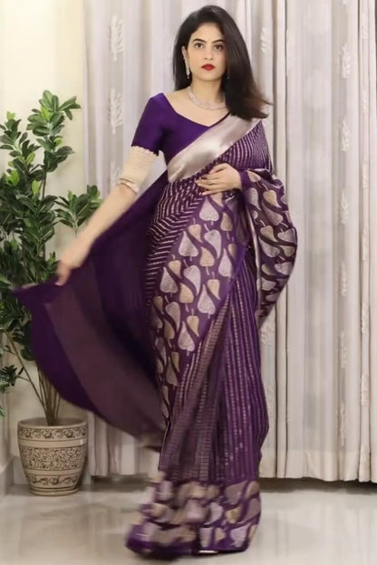 Sempiternal Purple Soft Silk Saree With Lassitude Blouse Piece