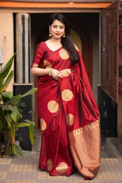 Red Silk Saree With Zari Weaving Work