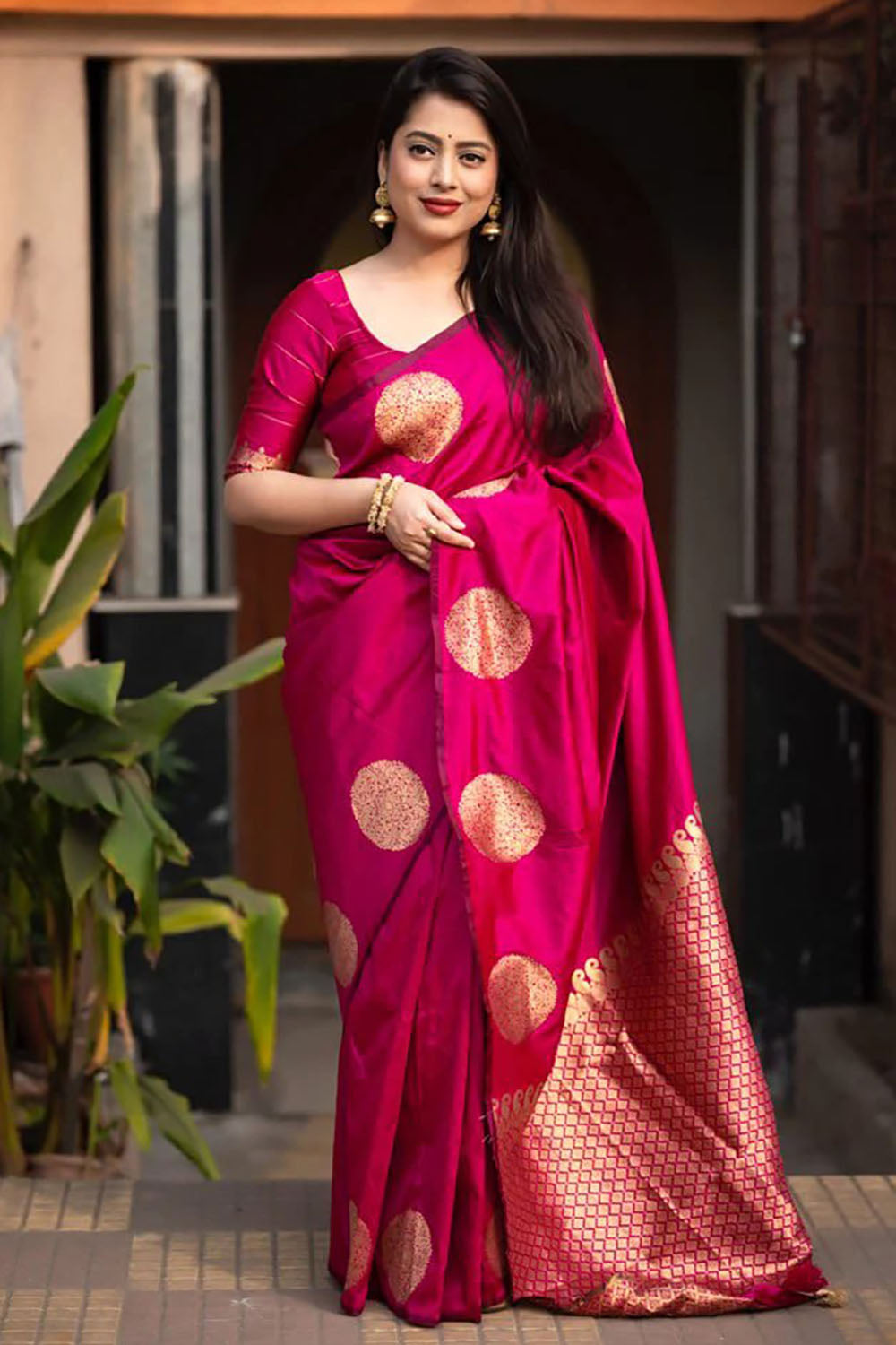 Ruby Pink Silk Saree With Zari Weaving Work