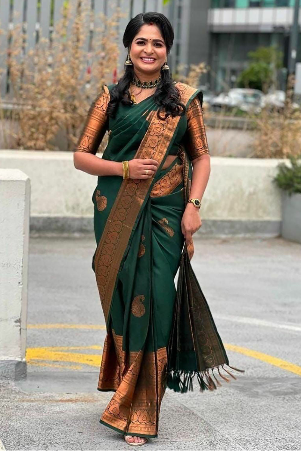 Sacramento Green Banarasi Silk Saree With Zari Weaving Work