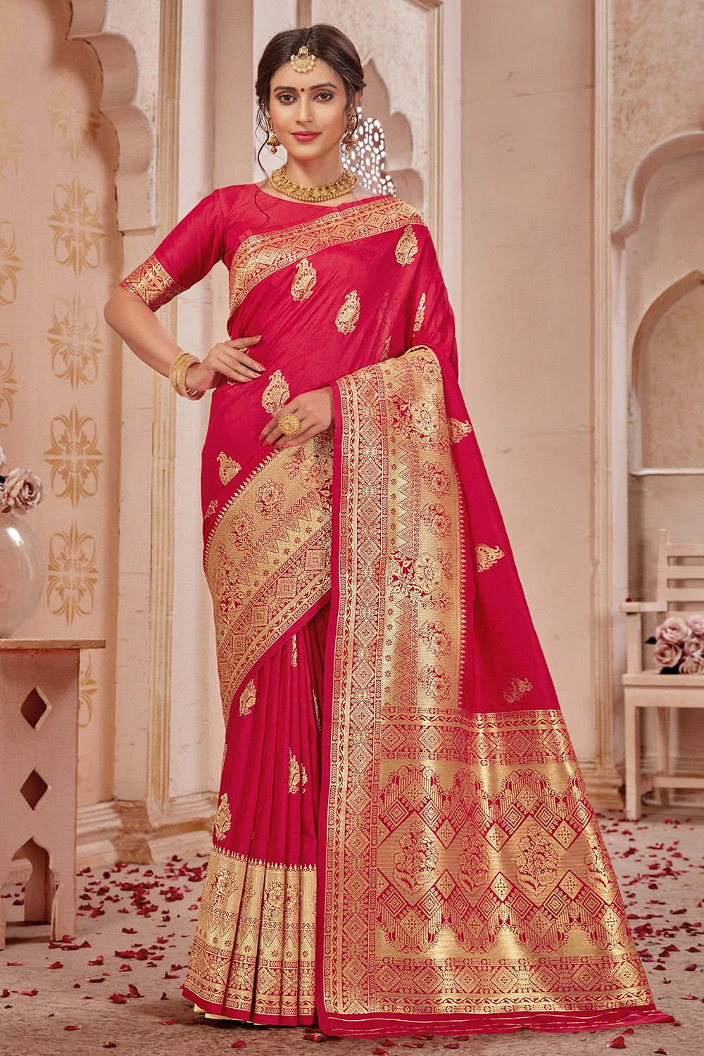 Flameboyant Dark Pink Banarasi Silk Saree With Assemblage Blouse Piece –  LajreeDesigner