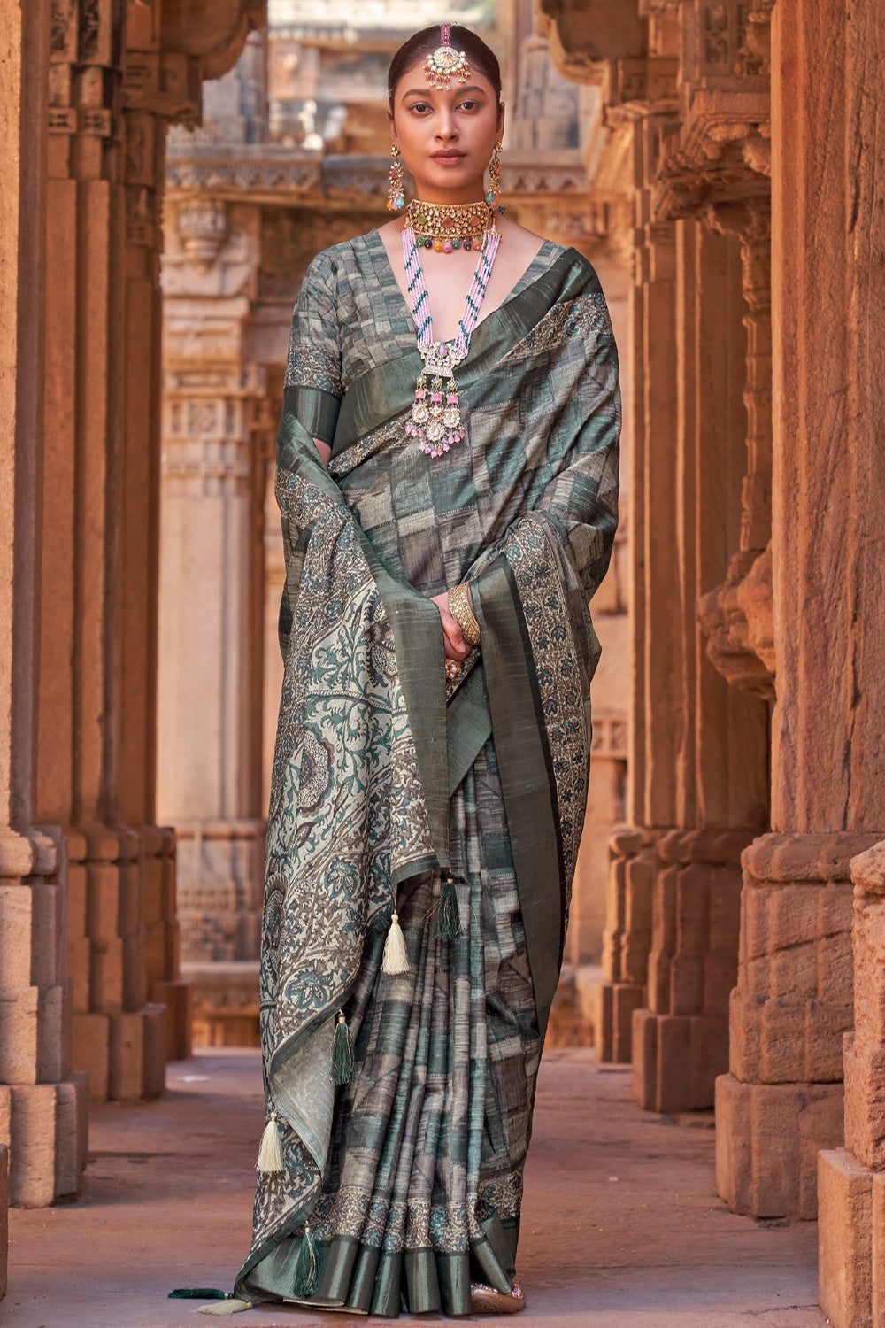 Designer Saree - Buy Latest Designer Sarees Online at Best Prices |  Flipkart.com