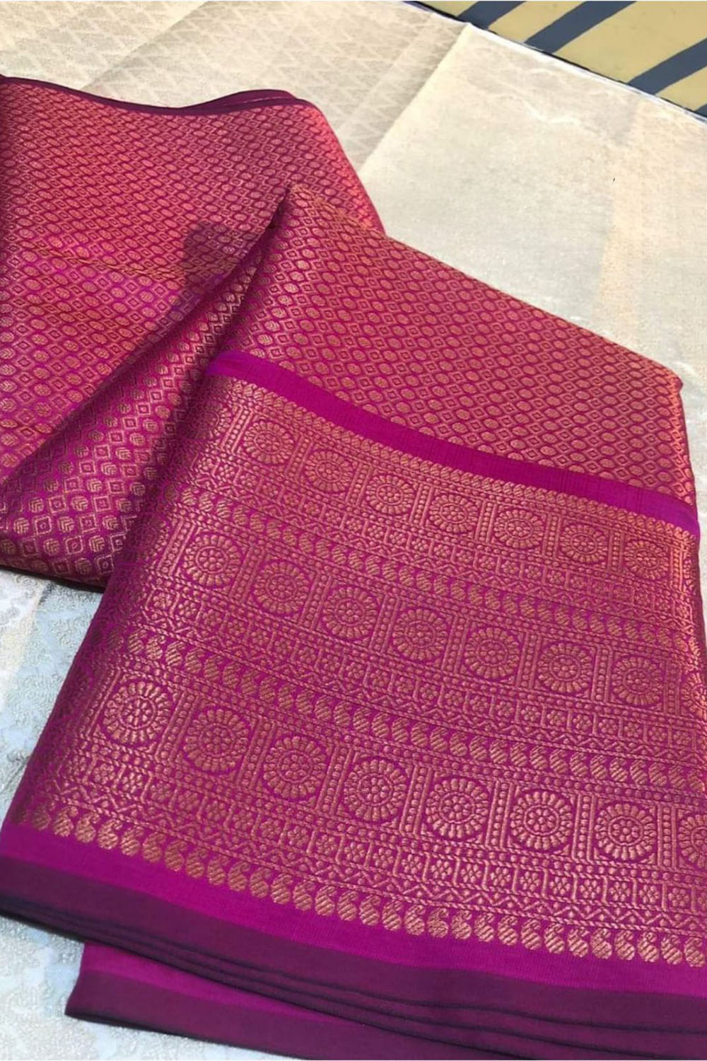 Magenta Banarasi Silk Saree With Zari Weaving Work