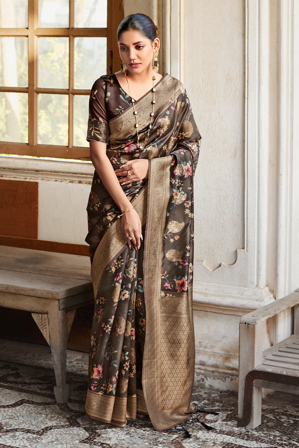 Look Like a Star with Our Celebrity-Inspired South Indian Silk Sarees –  Sareeko