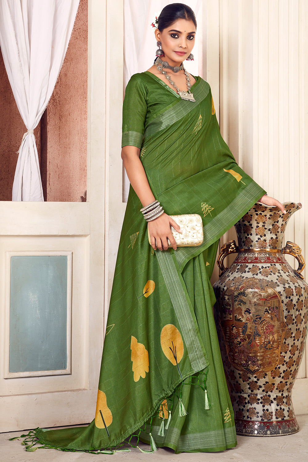 Buy Light Green Sarees Online In India At Best Price Offers | Tata CLiQ