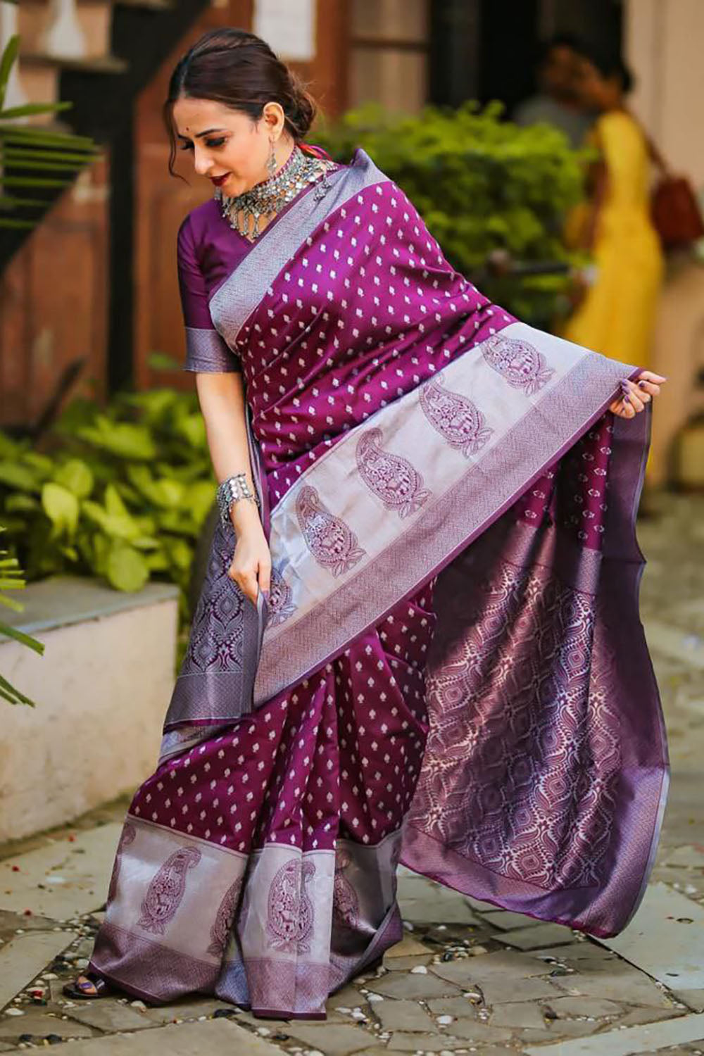 Wine Banarasi Silk Saree With Zari Weaving Work