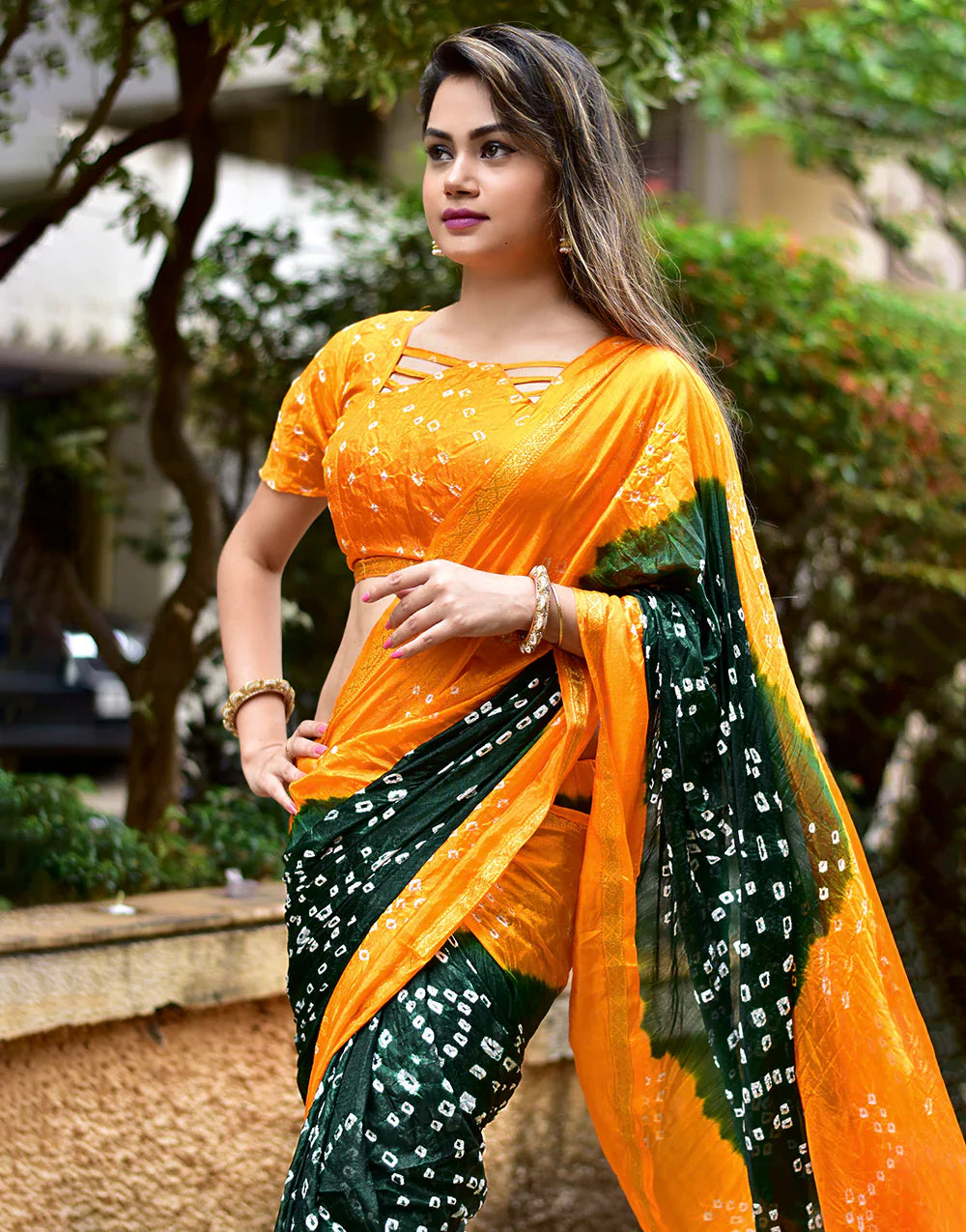 Green-Yellow Hand Bandhej Bandhani Saree With Printed Work