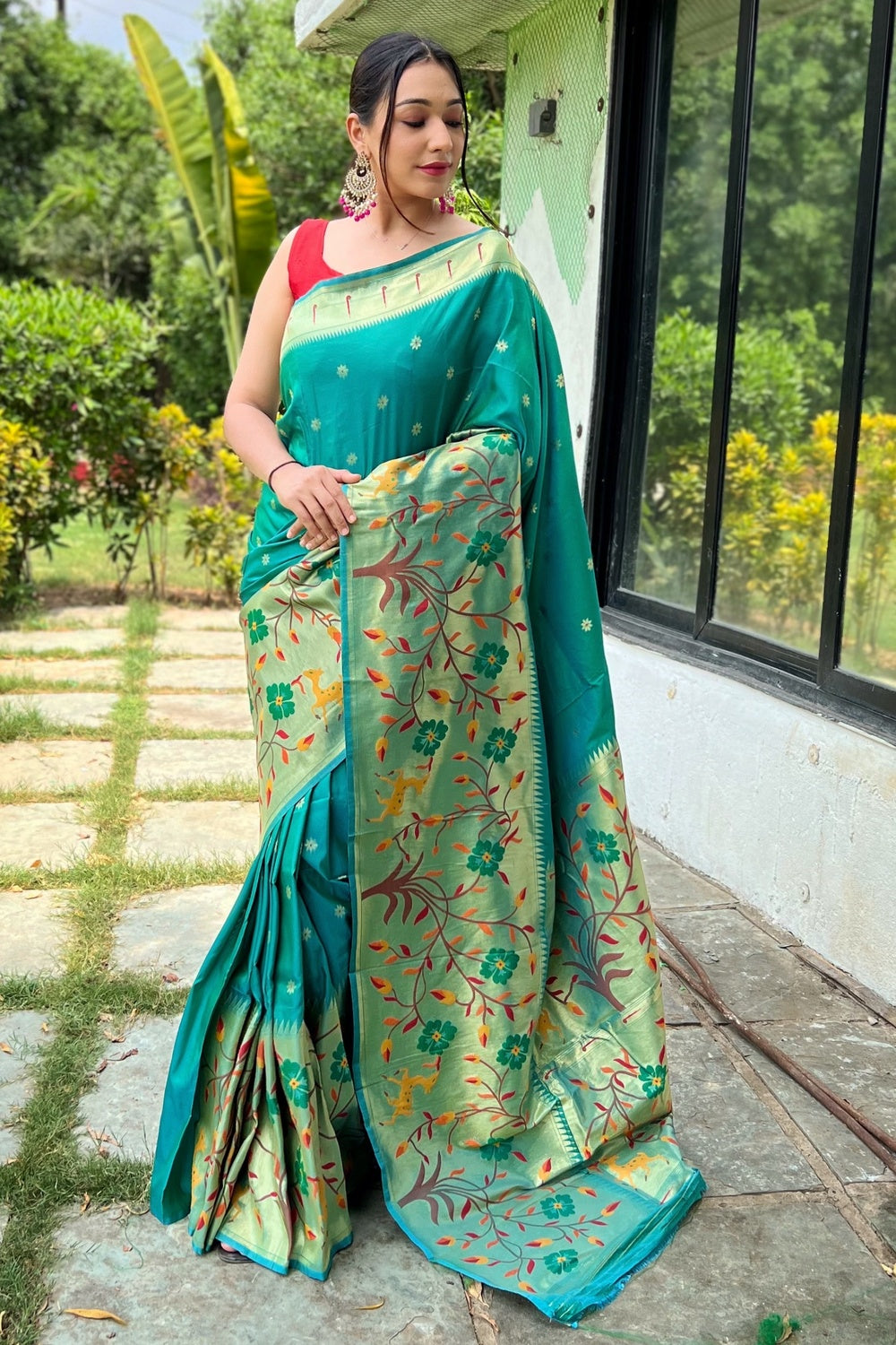 5.5 m (separate blouse piece) Wedding Olive Green Paithani Silk Saree, With  Blouse Piece at Rs 5271 in Nagpur