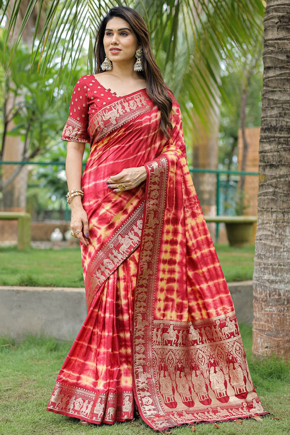 Kanchipuram Pure Silk Saree in Dark Magenta : SBRA2605