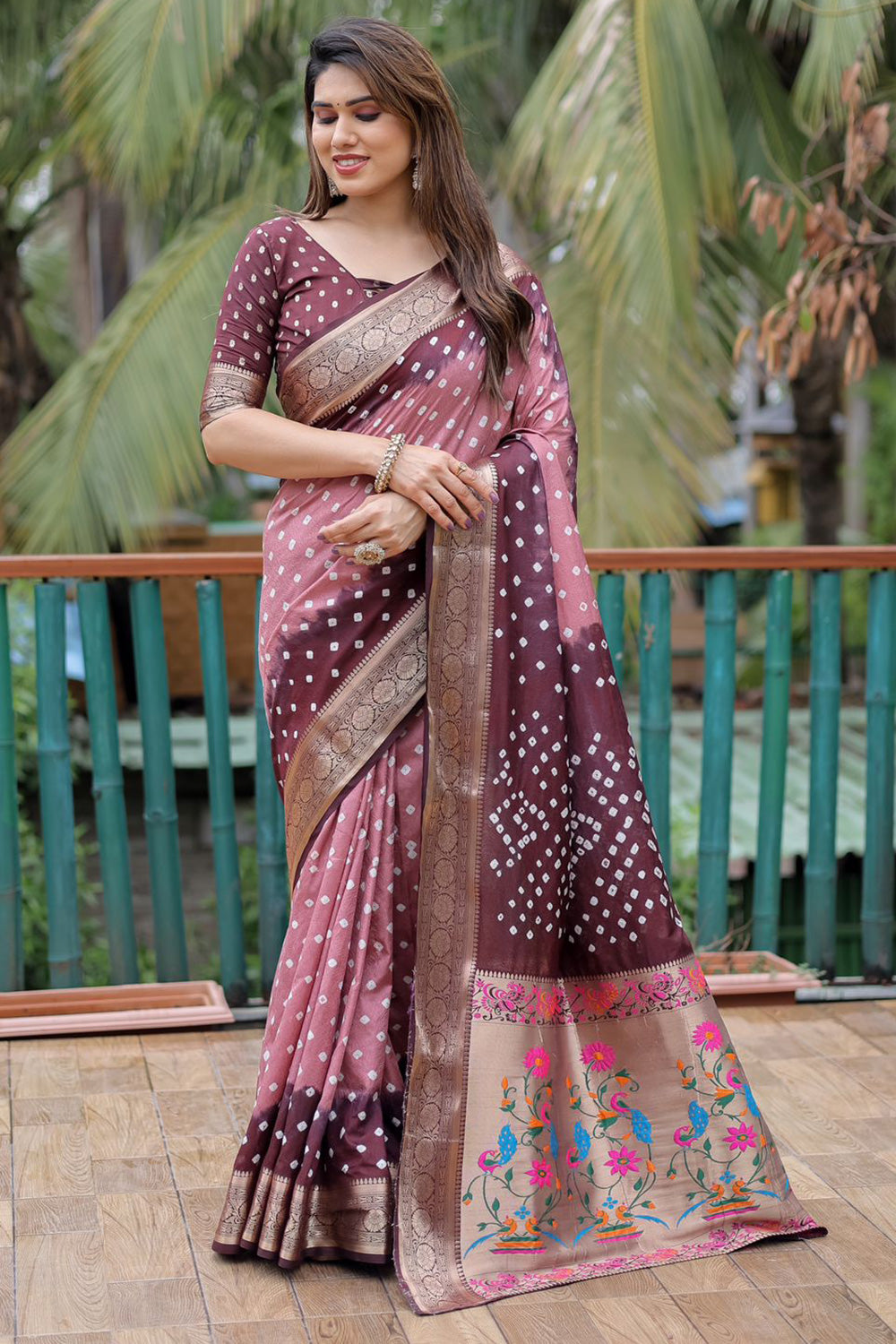 Pink Bandhani Saree with Embroidery Border | Leemboodi