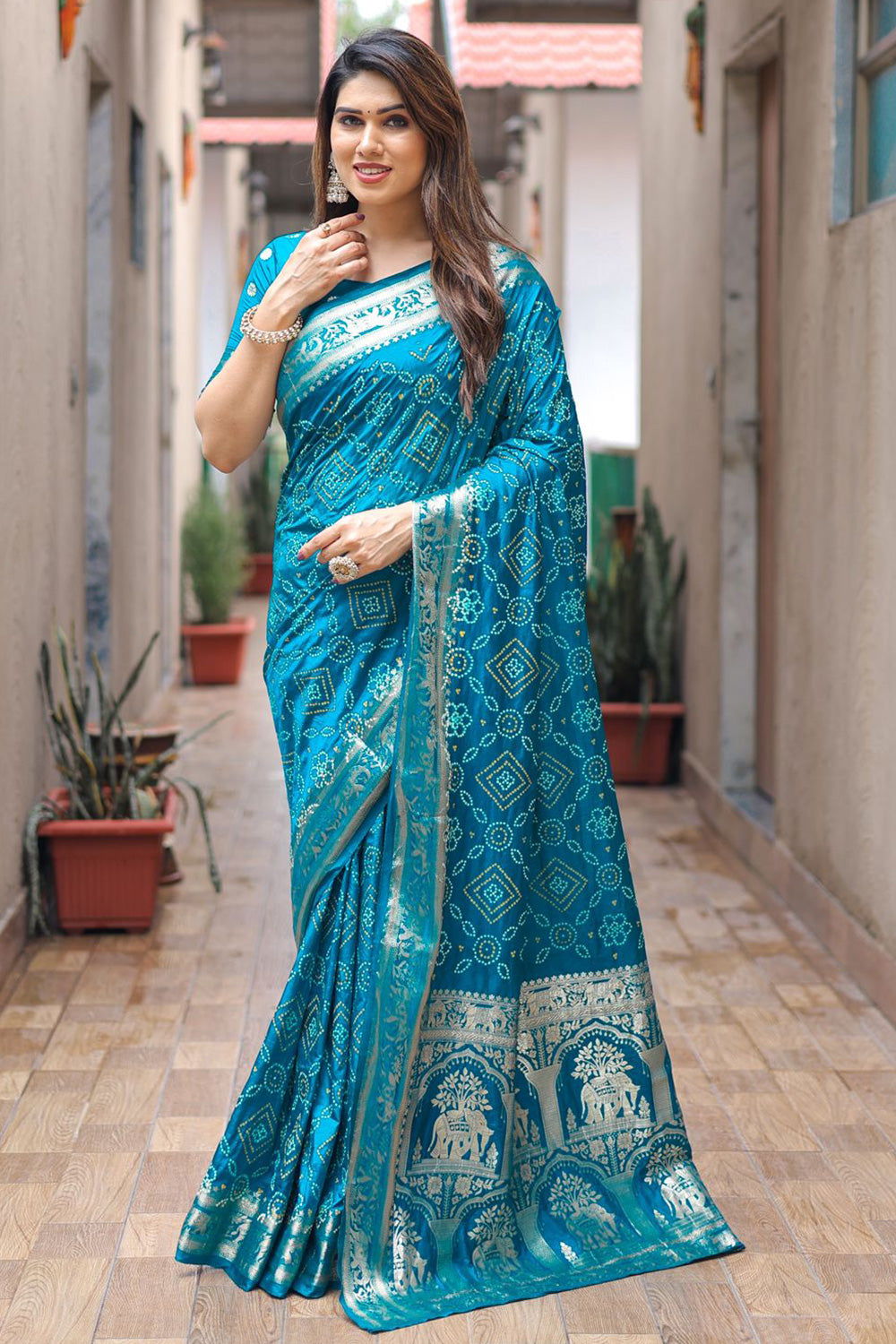 Cotton bandhani outlet saree online