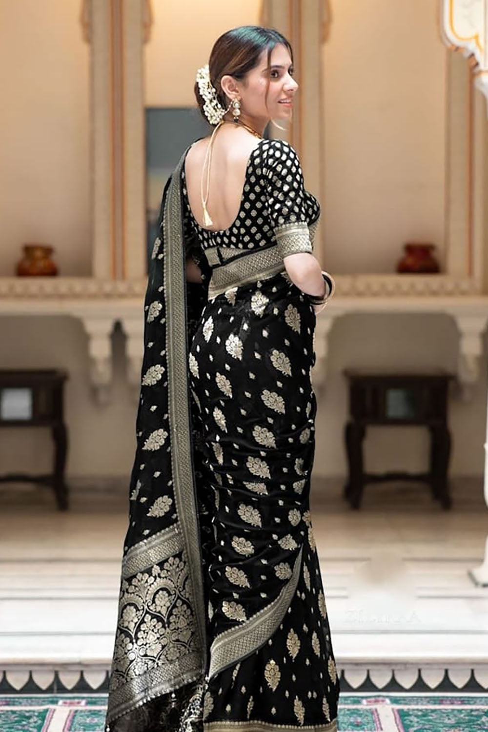 Black Cotton Saree With Weaving Work