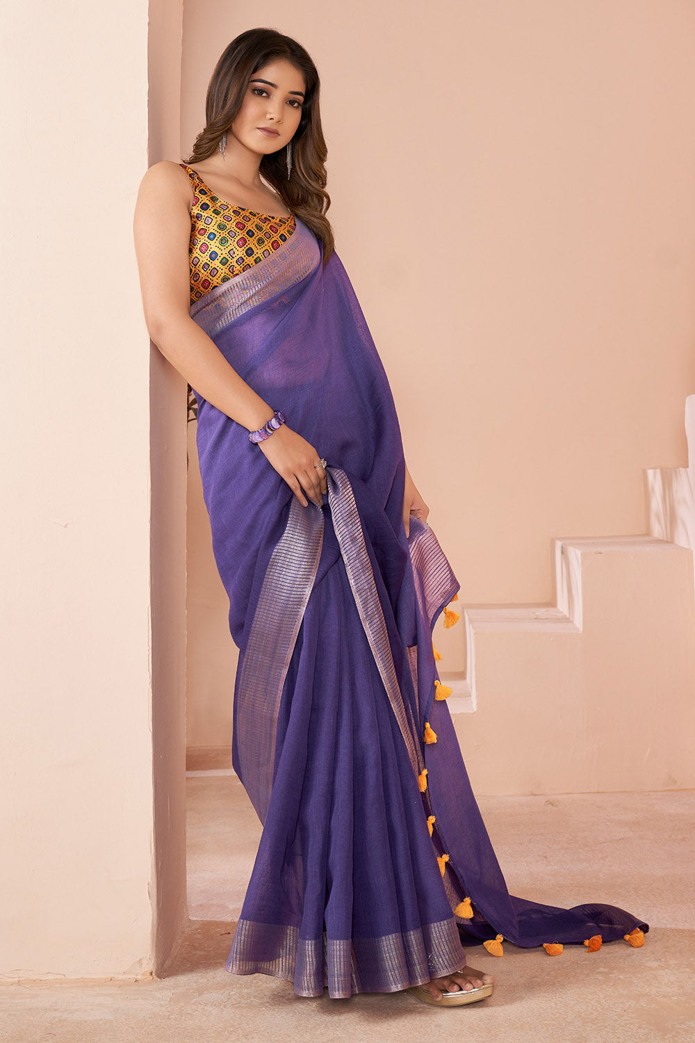 Classy Purple Linen Saree With Weaving Border