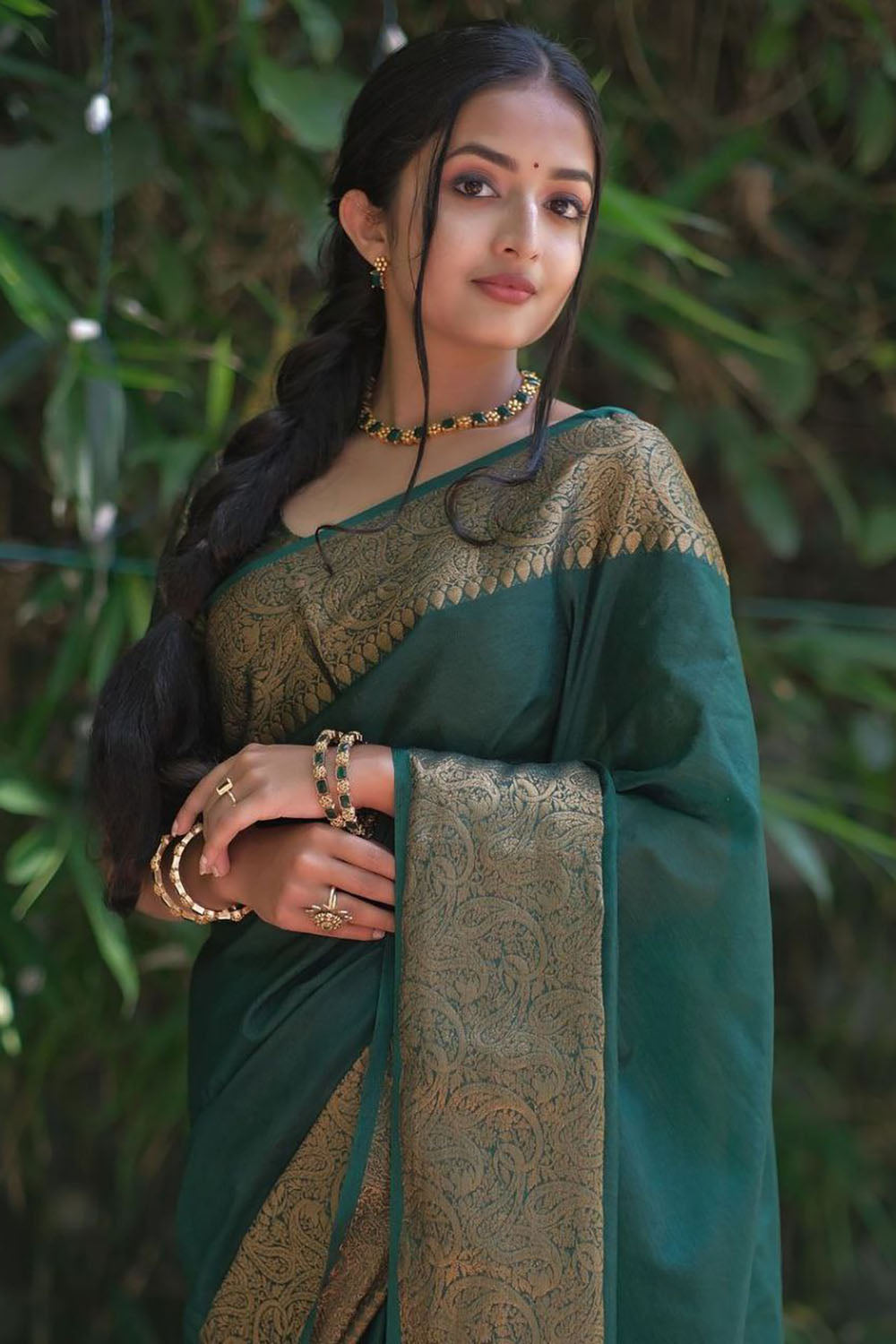 Green Soft Silk Saree With Weaving Work