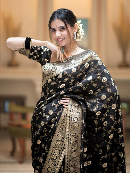 Hira Black Banarasi Silk Saree With Amazing Blouse Piece