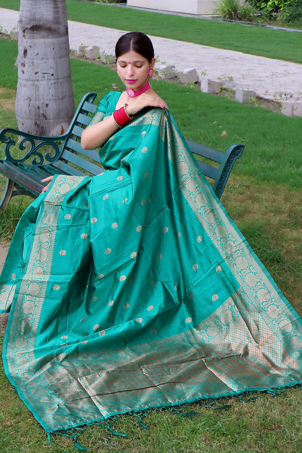 Teal Green Banarasi Silk Saree With Zari Weaving Work