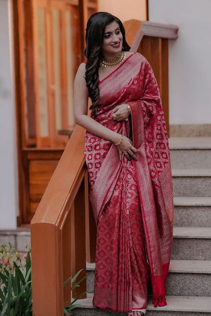 Alluring Red Banarasi Silk Saree With Zari Weaving Work