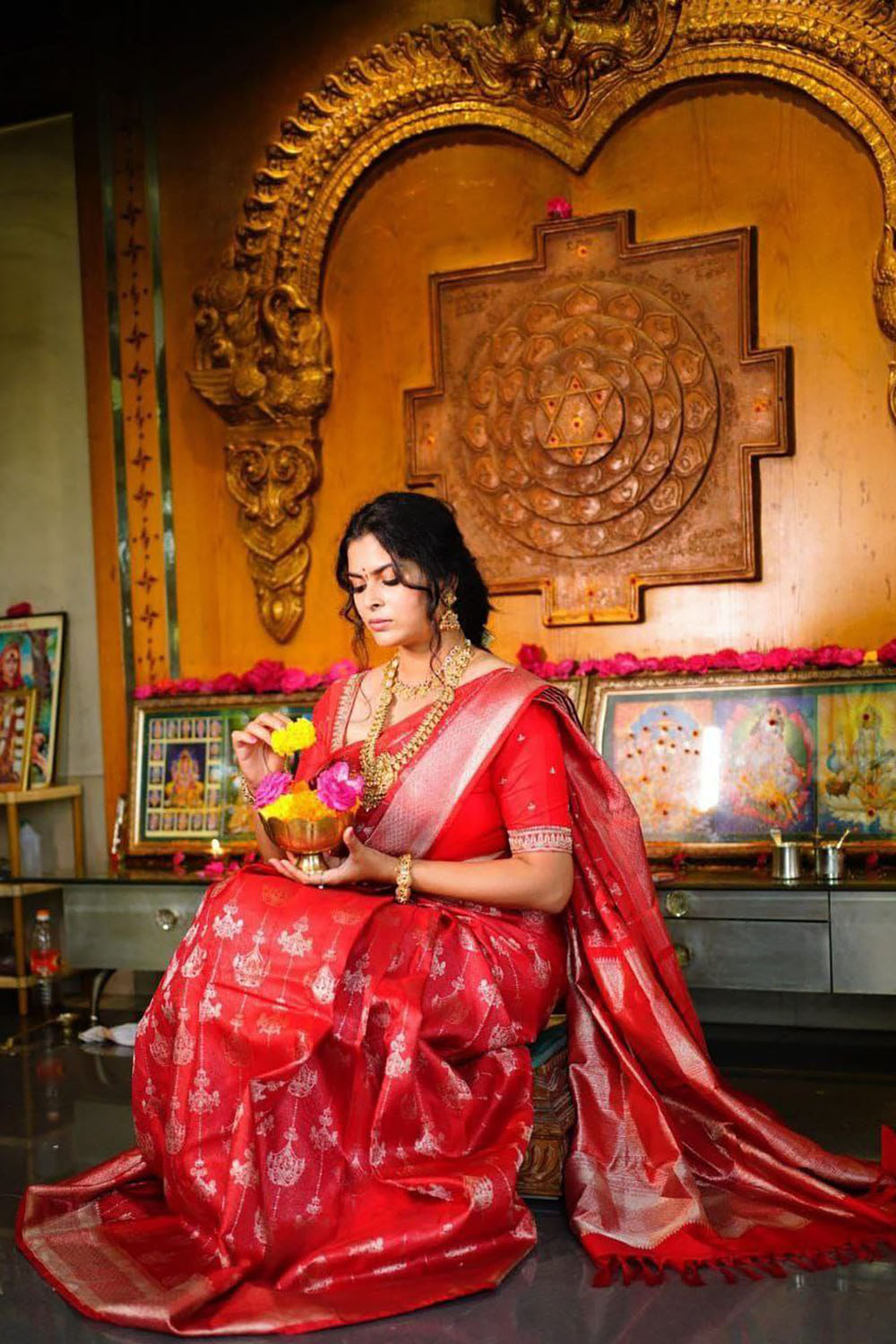 Red Banarasi Silk Saree With Weaving Work