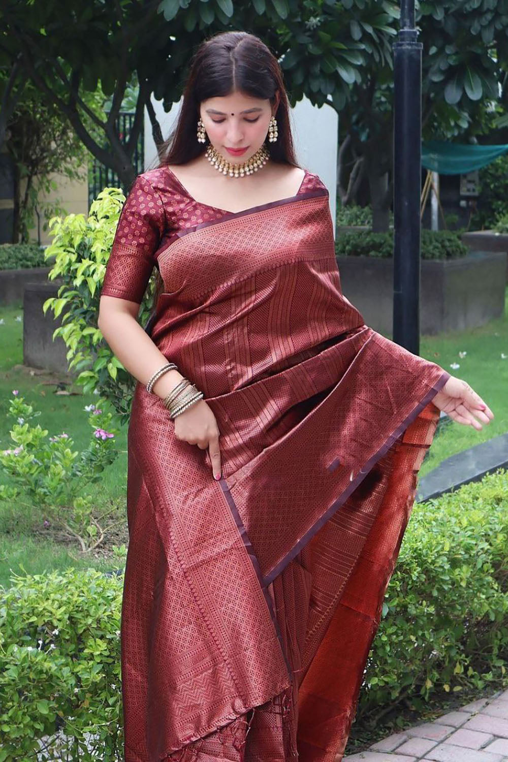 Maroon Banarasi Silk Saree With Zari Weaving Work