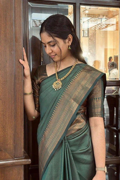 Green Soft Silk Saree With Weaving Work