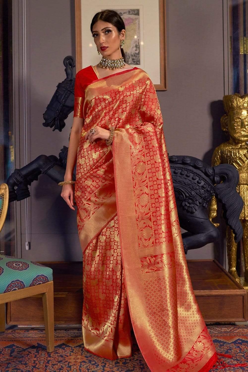 GOLDEN BEIGE WOVEN KANJIVARAM 5305