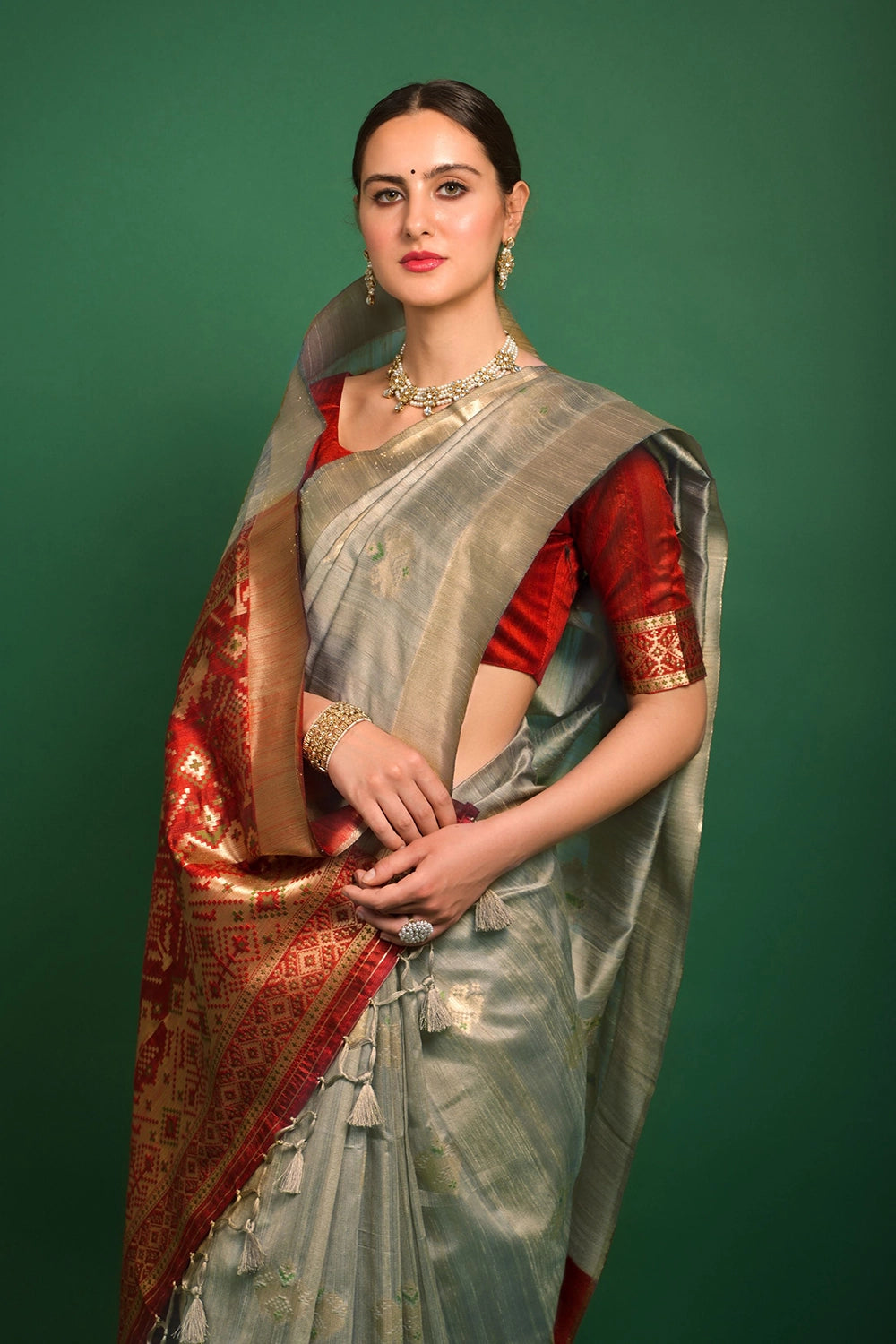 Pearl Cream With Red Border Silk Traditional Saree – paanericlothing