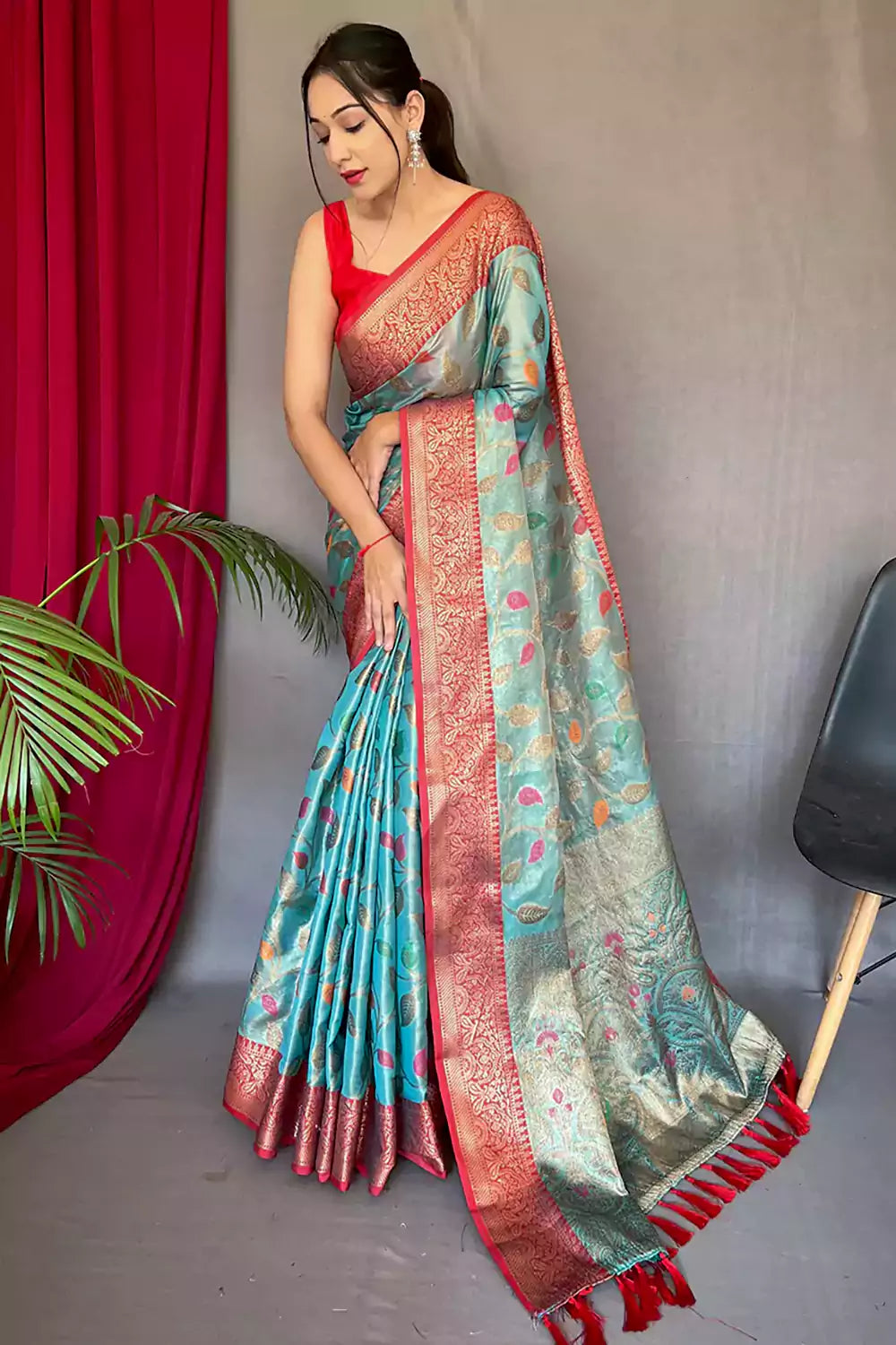 Sitara Chiffon Work Saree For Wedding-17049 at Rs 1795/piece in Surat | ID:  2853127057591