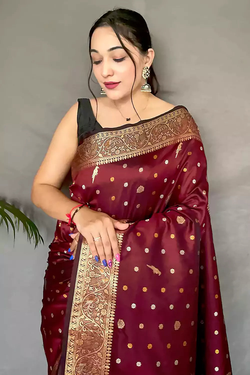 Find Banarasi Shalu saree.banarasi silk saree.paithani saree.silk saree. by  Ayana fashions near me | Mata Kund, Varanasi, Uttar Pradesh | Anar B2B  Business App